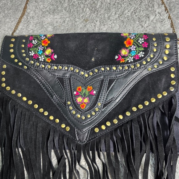 Earthbound Trading Fringe Crossbody Bag Black Leather Embroidered Flower Studded - Picture 2 of 11
